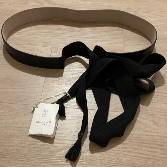Brunello Cucinelli Accessories - NWT Brunello Cucinelli tie leather belt in black🖤